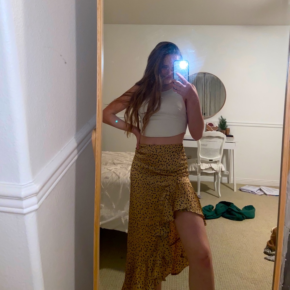 High-low cheetah print silk skirt